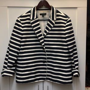 Plus Size great little striped jacket